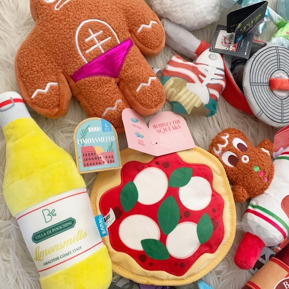 (SOLD) 12 NWT Bundle of Dog Toys - Picture 3 of 6